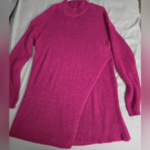 Women's Pink Sweater